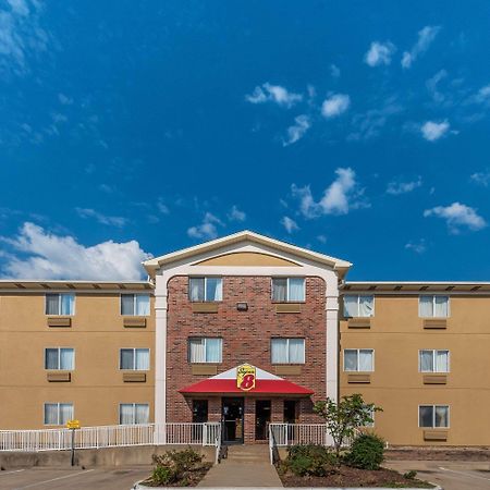Hotel Super 8 By Wyndham Denton Exteriér fotografie